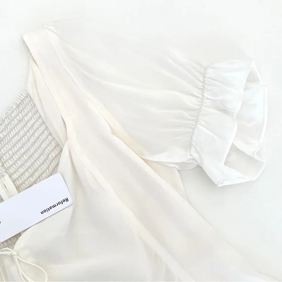 Reformation Delevan Top in Gossamer - Picture 5 of 11